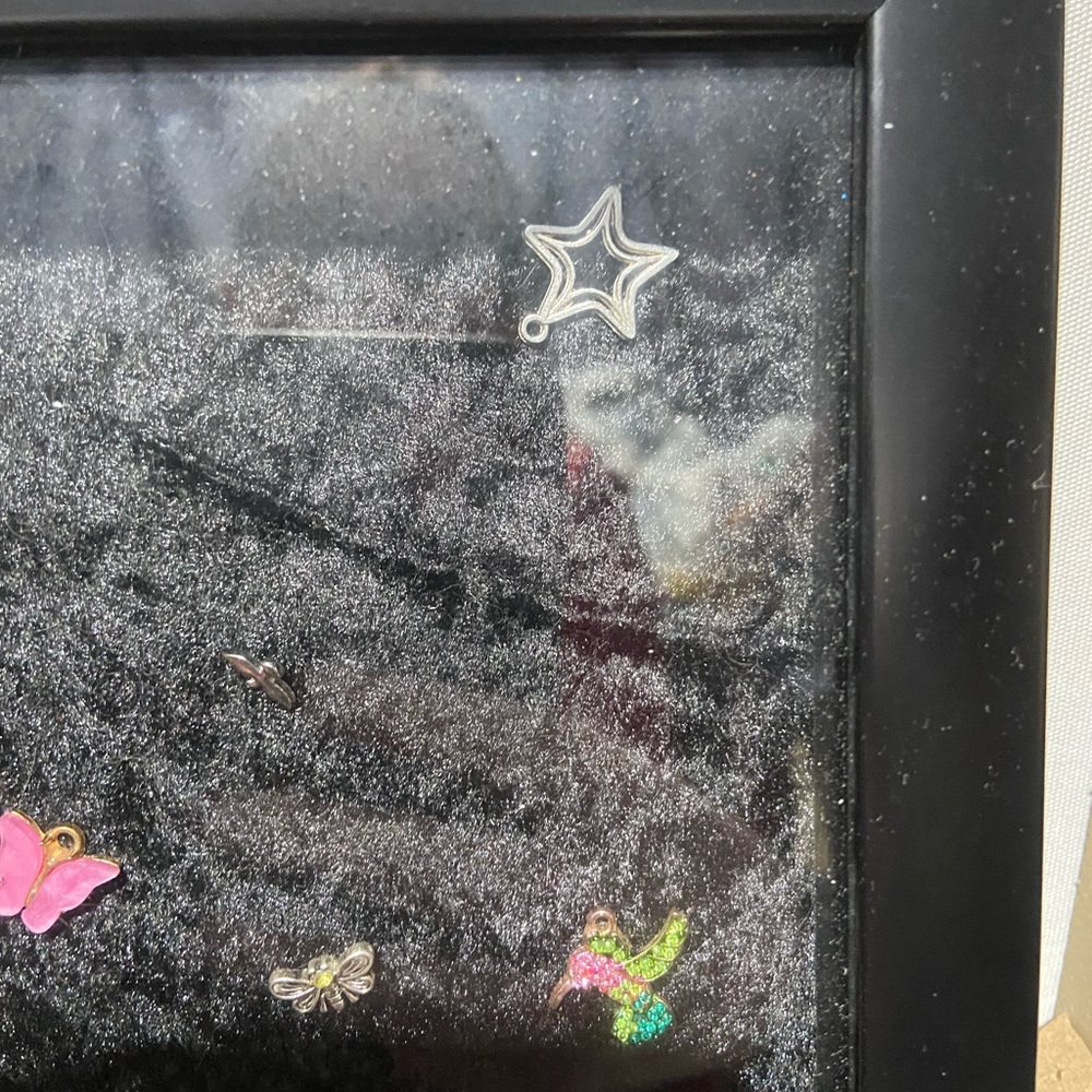 Handmade Jewelry Art Shadow Box. Flowers and Nature - Picture 5 of 8